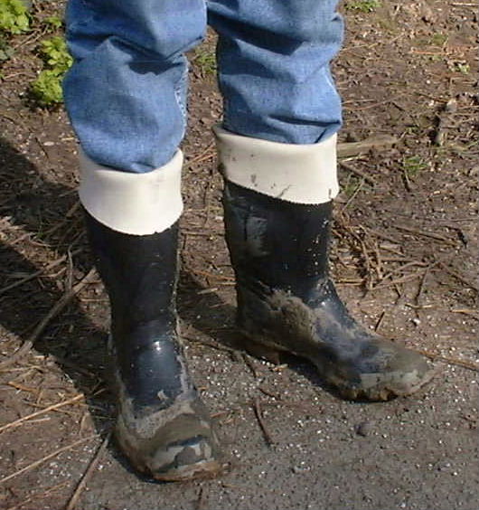 Folded down rubber clearance boots