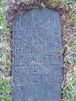 oldstone.gif