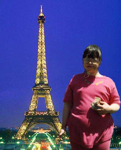 Mindy in Paris