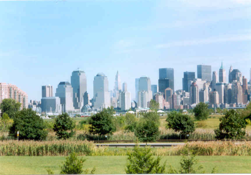 nyphoto.jpg (39651 bytes)