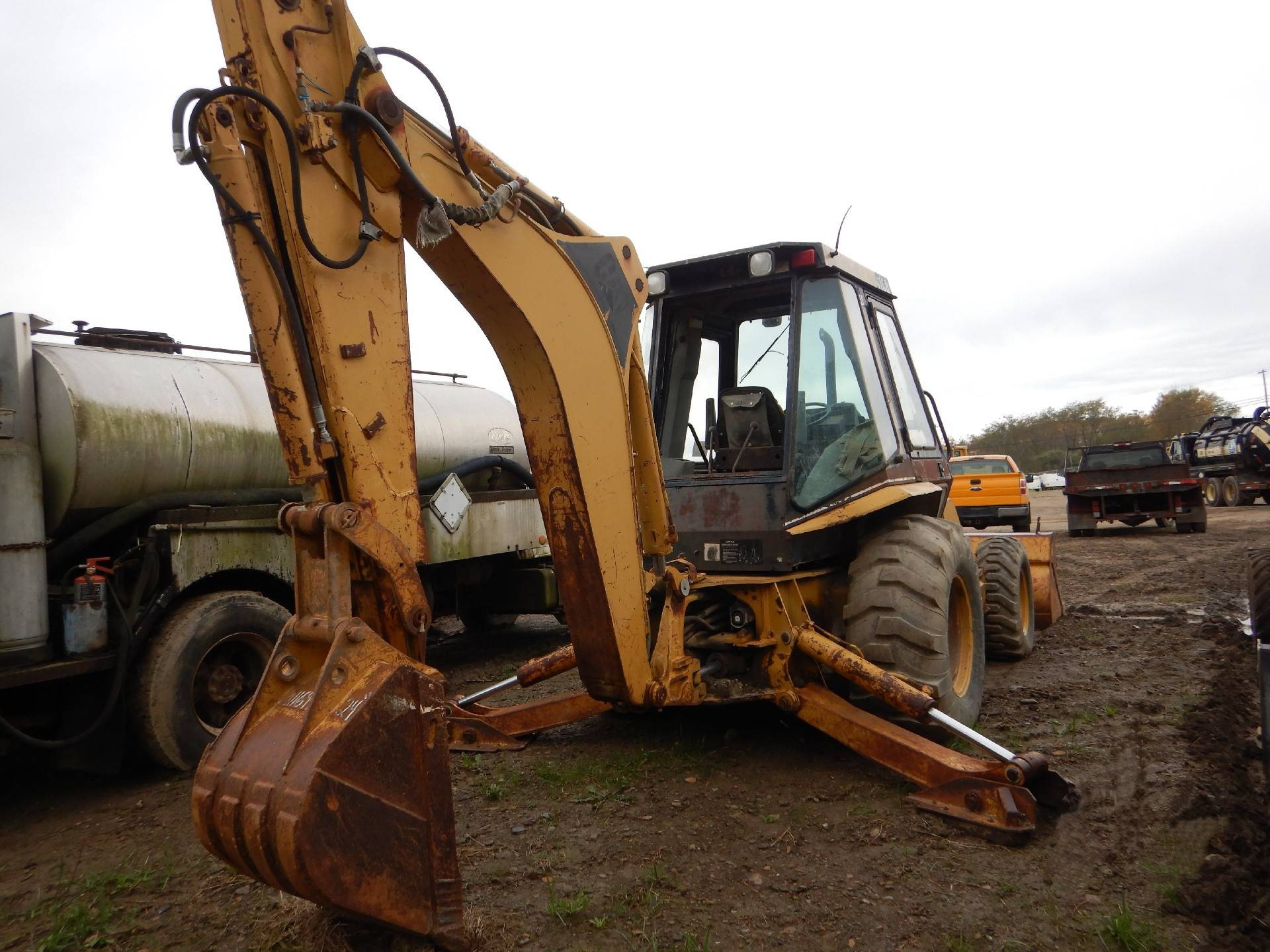 Brazo excavador trasero