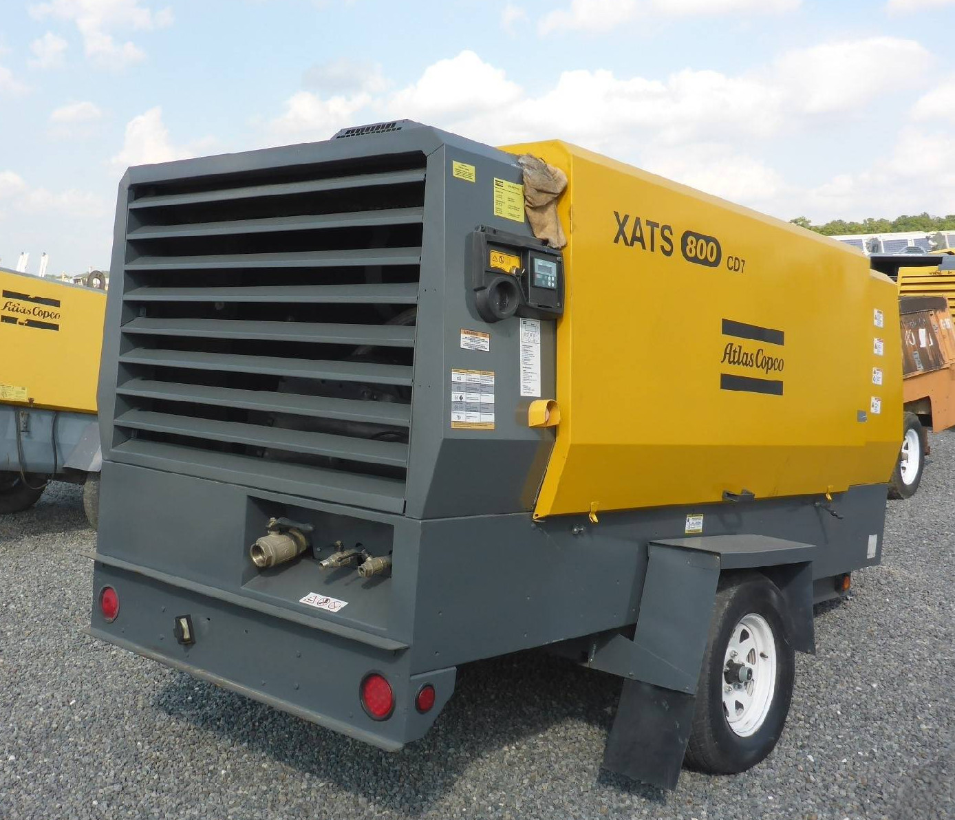 Compresor Atlas Copco trasero