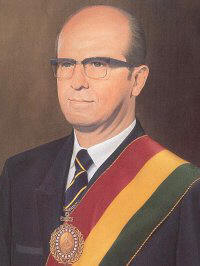 LUIS ADOLFO SILES SALINAS