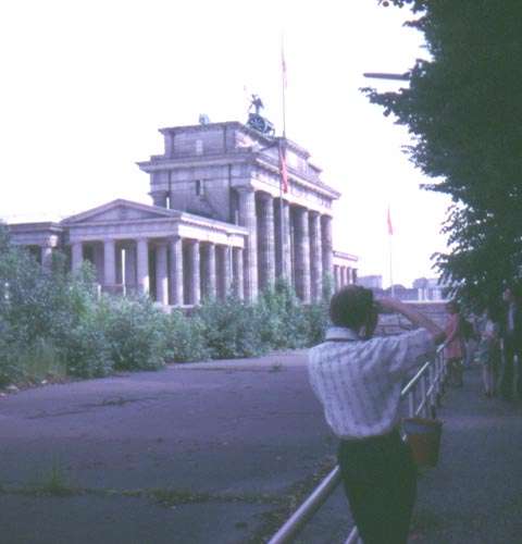 Ted and the Brandenburg Gate