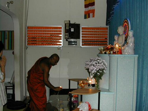 20020413-204234NewImage441.JPG