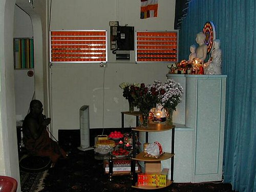 20020413-204234NewImage447.JPG