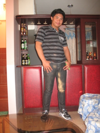 mens jeans