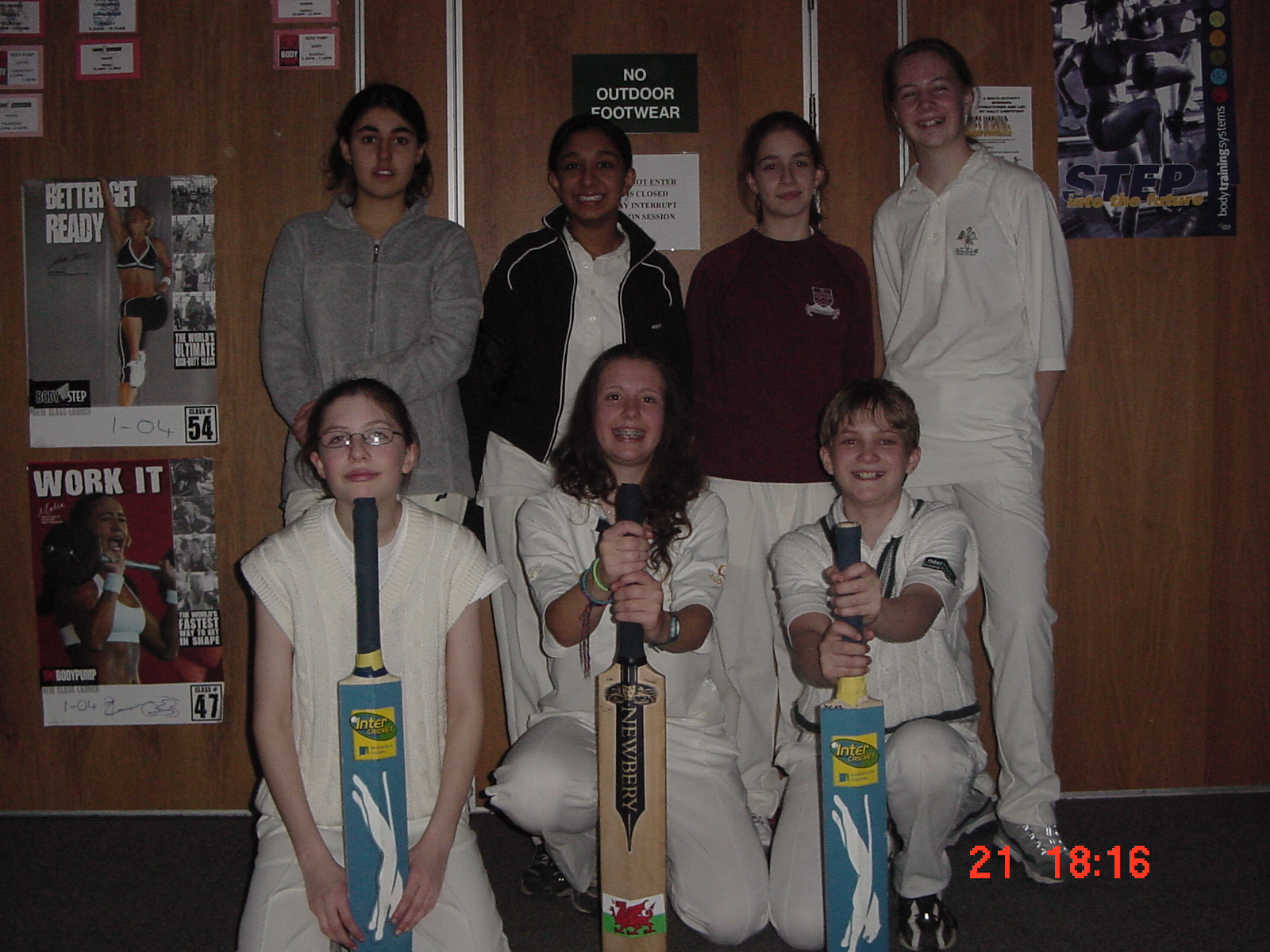 Dr CHALLONERS�.  Sian Culley (Capt),  Shivani Tapani, Rabia Akhlag, Philippa Hood, Sarah Jane Bishop,  Alex Rogers, Linell Burdett.