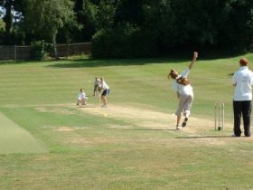 Single Wicket Cup Semi Final: Carys bowls to Ros