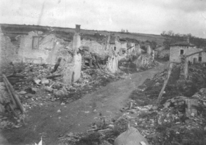 Anfang Oktober 1914 besetzte das Infanterie-Regiment 19 kampflos das Dorf Brabant vor Verdun, 1916
