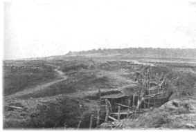 Deutsche Schtzengrben von 1915 nahe Forges-Wald im Jahre 1917