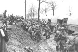 Nachschubroute La Voie Sacr�e, 1916