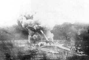 Abschu� des 38-cm-Gesch�tzes nahe der Sorel-Ferme, 1915