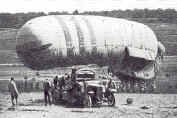 Franz�sischer Fesselballon vor Verdun, 1917