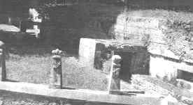 Unterstand R 2 aus s�d�stlicher Richtung, 2003