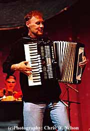 Bruce Hornsby-23 June'97 8a-2406