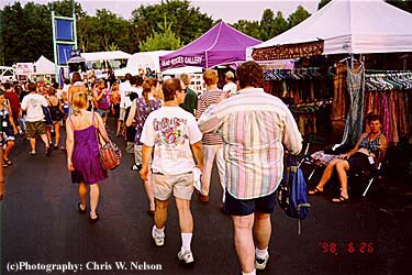 Leanne,Jeff,& Greg Walk Through Vending Village-26 June'98