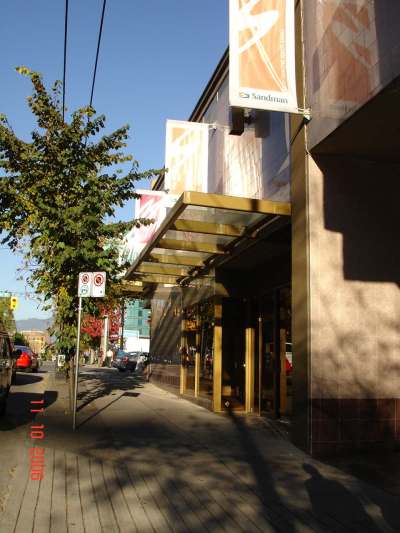 Covered Entrance from Cambie Street, Photo Copyright: Milson Macleod 2006
