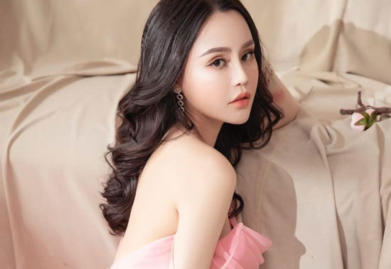 Foreigner Escorts in Gurgaon