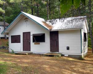 SLEEPY HOLLOW BUNKHOUSE