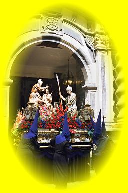 Salida de la Iglesia de San Felipe.