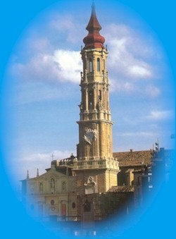 Fachada de la Catedral del Salvador.