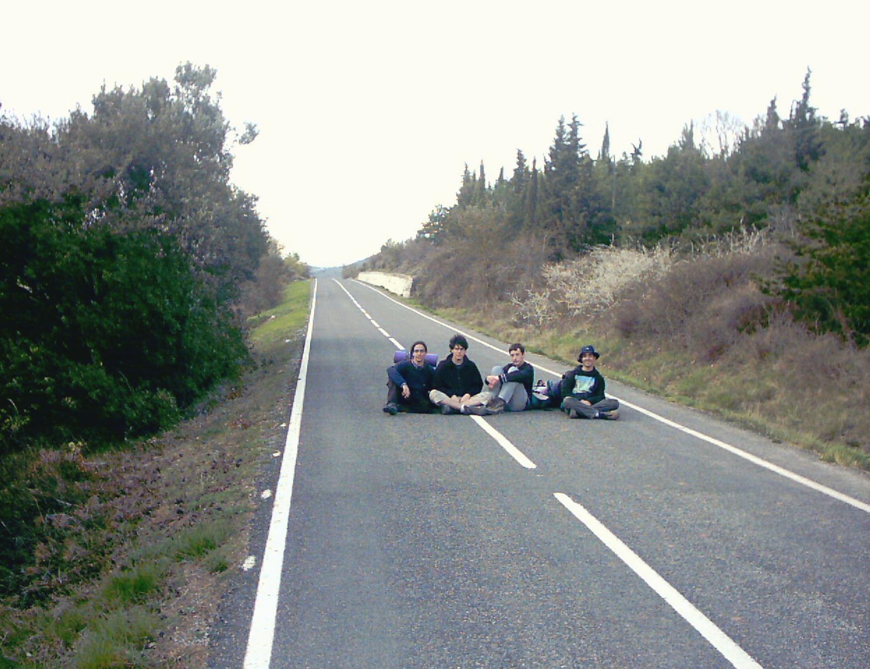 carretera.JPG (265497 bytes)