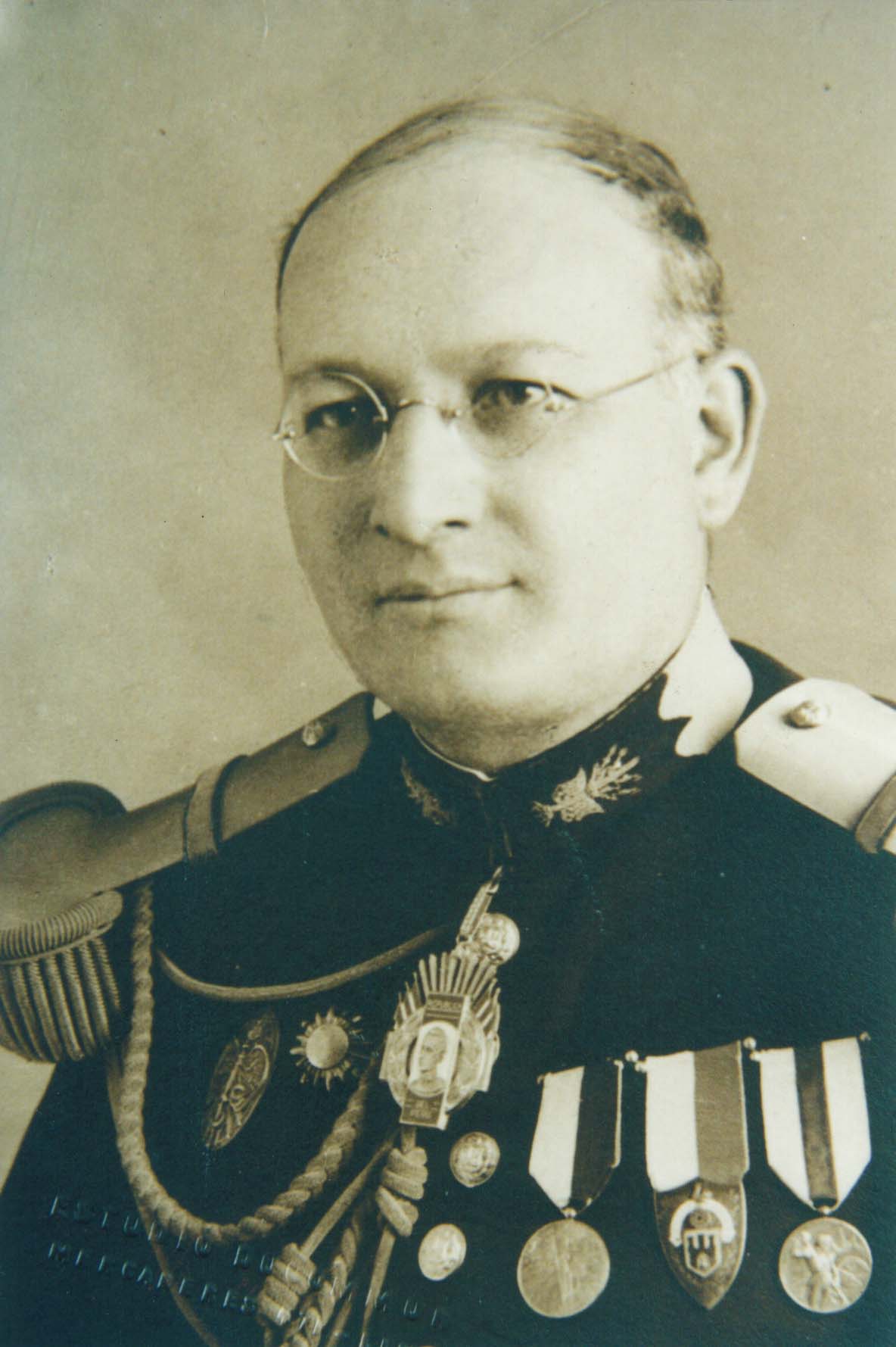 Gral. Oscar N Torres Velasquez