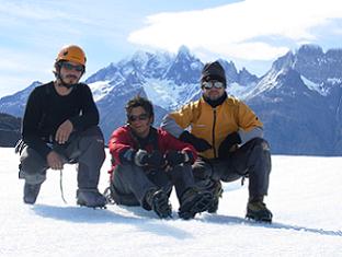 David, Miky y yo. Al fondo el cerro Blanco Sur