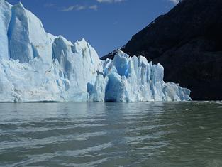 Frente de la lengua este del glaciar