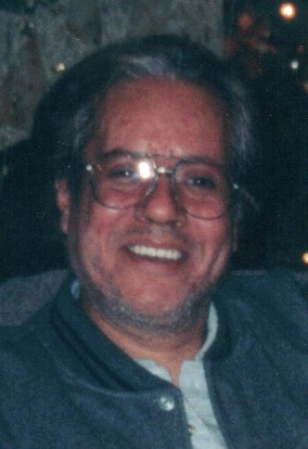 Sonriendo José