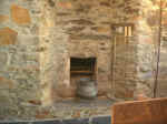 ComedorParrilla(Horno y Pote de lareira).jpg (571227 bytes)