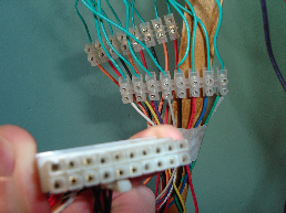 Conector f�mea de 20 pinos - retirado de fonte 12V de PC estragada