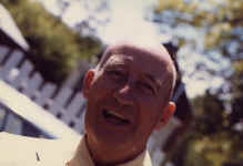 DadFaceHappy.JPG (315400 bytes)
