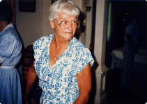 mom_radiant.JPG (106642 bytes)