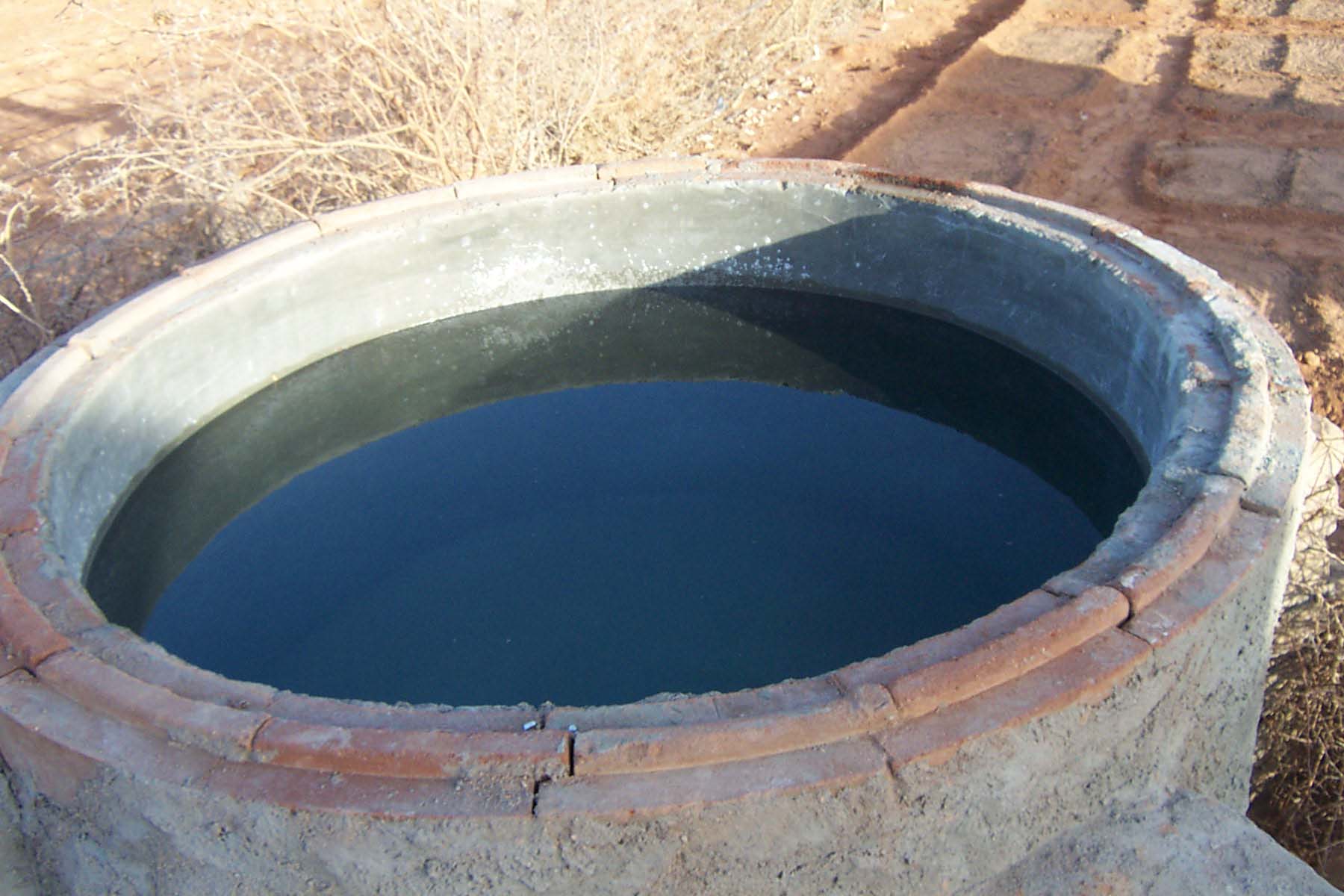 Circular water tank