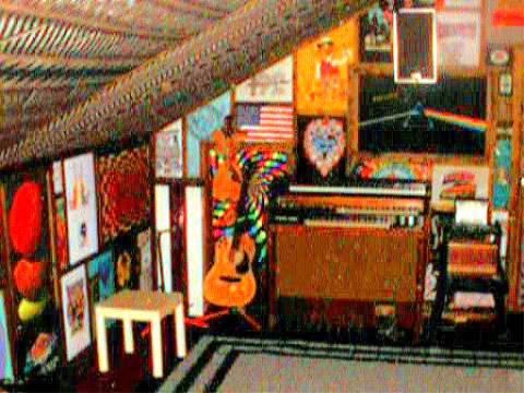KEYBOARD AREA