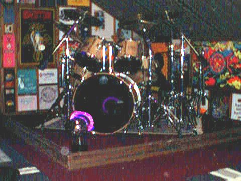 "THE MIGHTY JOE BUSHA'S " PEARL CUSTOM PRO Z 's