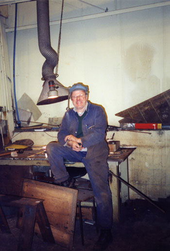 This man judges birds - South Crofty.