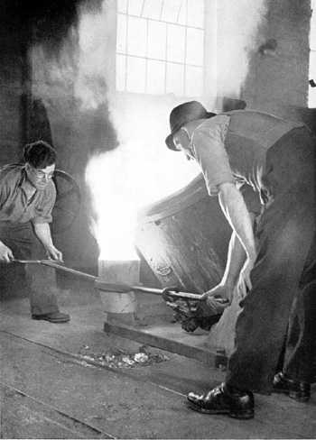 Transferring metal using a cupula.