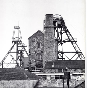 Photo of the winding gear at South Crofty.