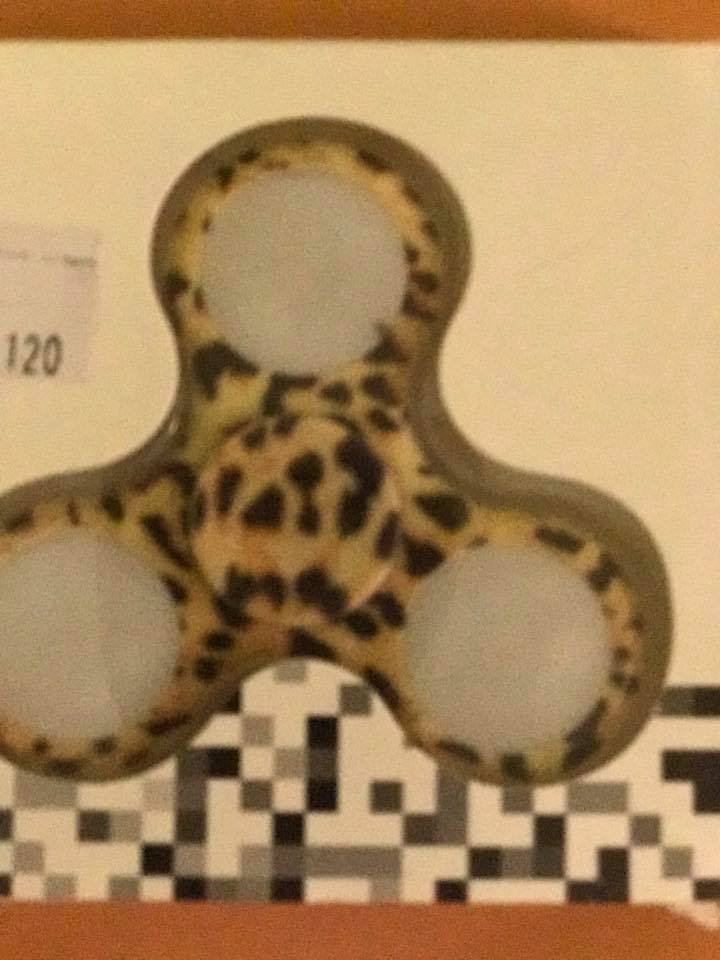 SHOE TOP