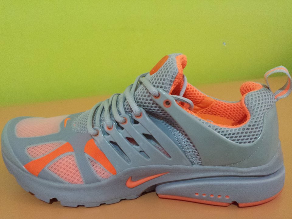 SHOETOP1