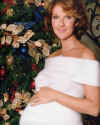 Pregnant12.jpg (93392 bytes)