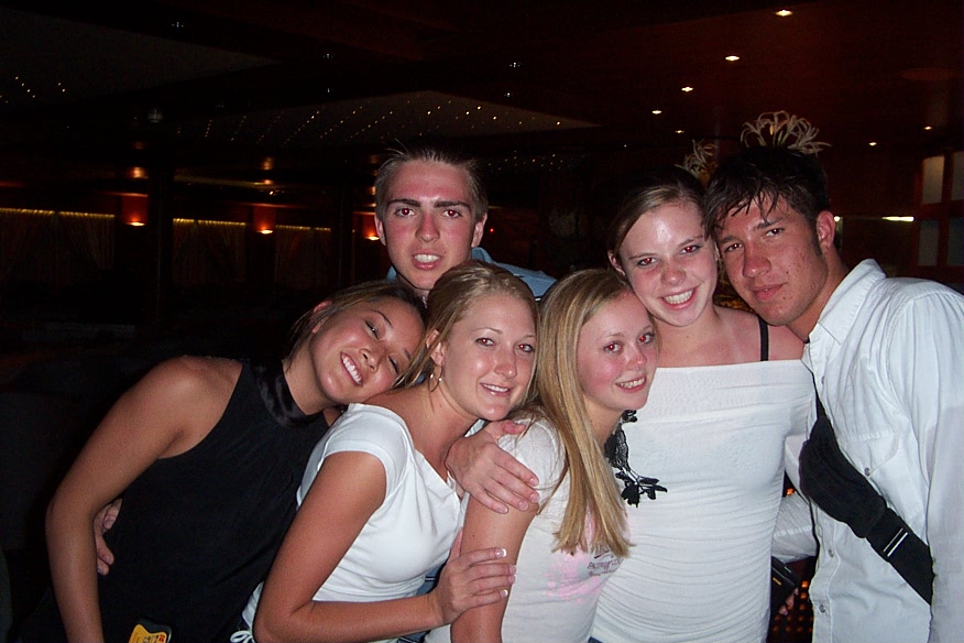 Jessica, Greg, Megan, Laura, Sarah, and Tommy... Nice manbag Tommy!