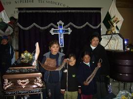 Su esposa e hijas