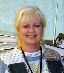 CYNDIE2.jpg (8670 bytes)
