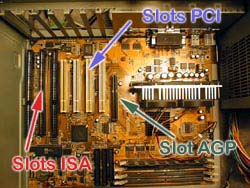 slots.jpg (26136 bytes)