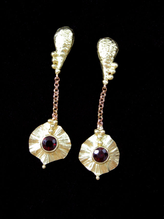 18K Royal Gold, 14K with Garnet