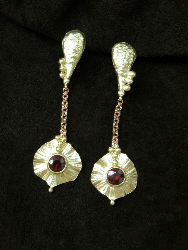 18K Royal Gold, 14KY, Garnets